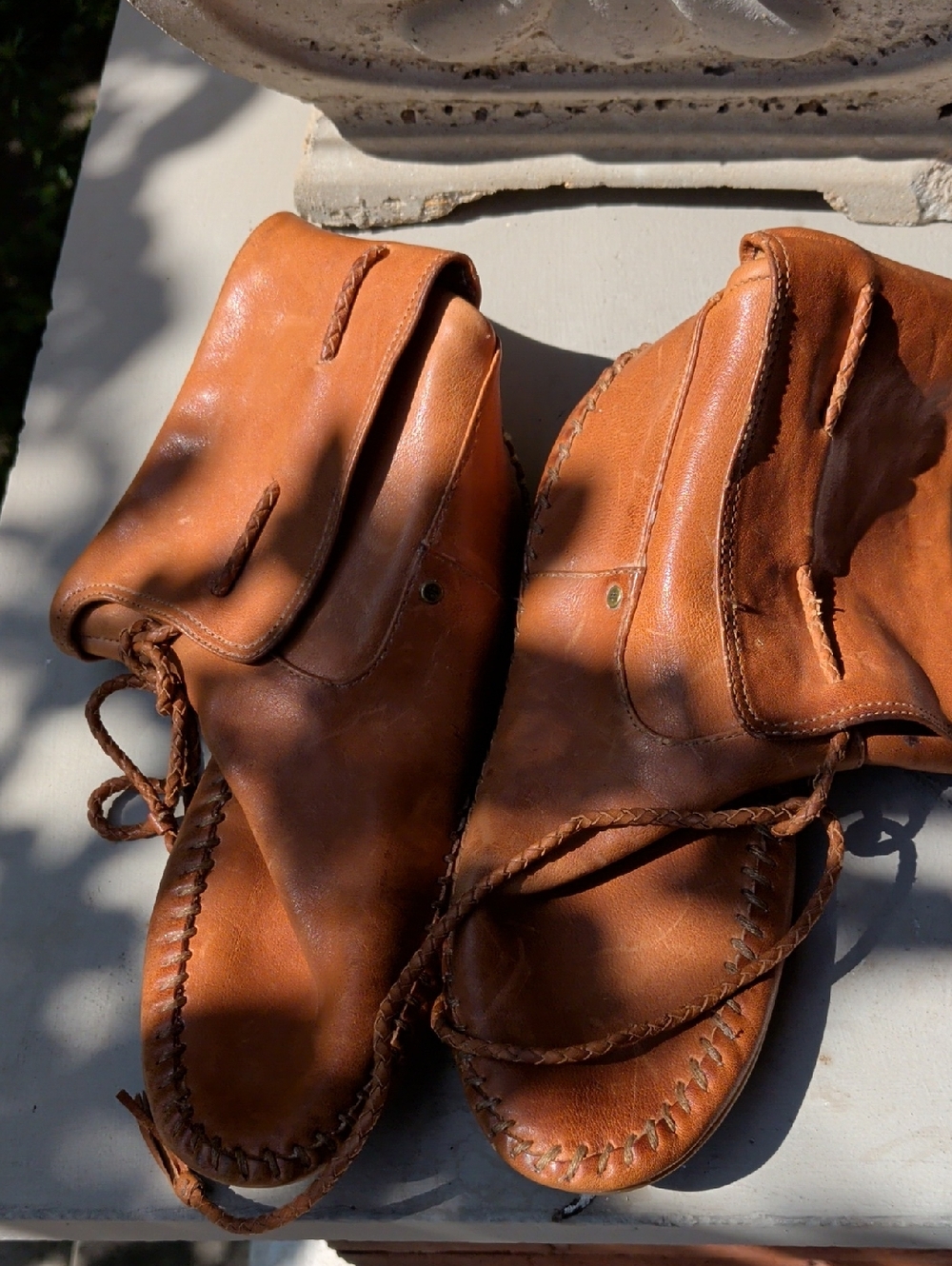 Frye Women's Rustic Tan Leather Moccasin Boots